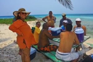 BELIZE CAYE PICNIC (14)
