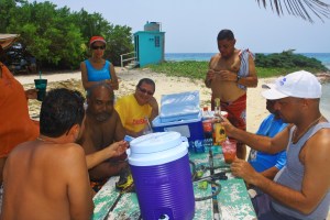 BELIZE CAYE PICNIC (15)