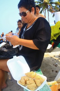 BELIZE CAYE PICNIC (27)