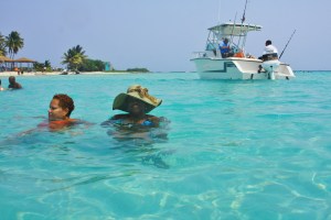 BELIZE CAYE PICNIC (33)