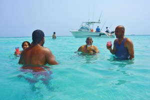 BELIZE CAYE PICNIC (38)