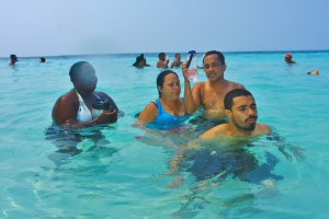 BELIZE CAYE PICNIC (52)