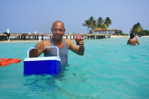 BELIZE CAYE PICNIC (53)