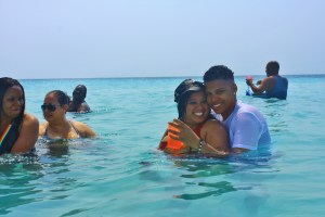 BELIZE CAYE PICNIC (55)